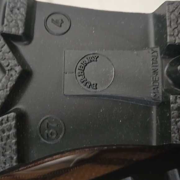 NEW Burberry Plaid Rain Boots - Picture 10 of 13